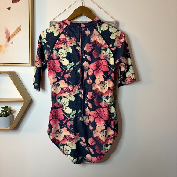 Axesea One Piece Back Zip Swimsuit size 12 - Picture 4 of 8